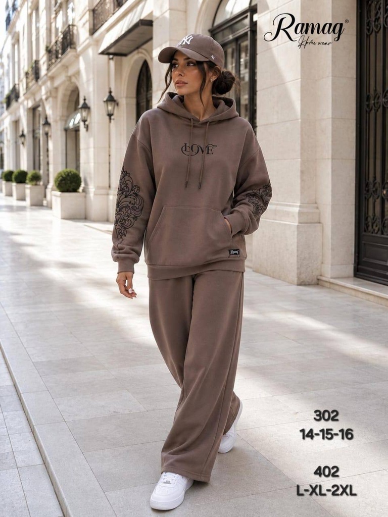 طقم بناتي 302