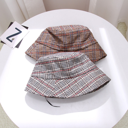 الشيكات في كل مباراة A / W Bucket Hat