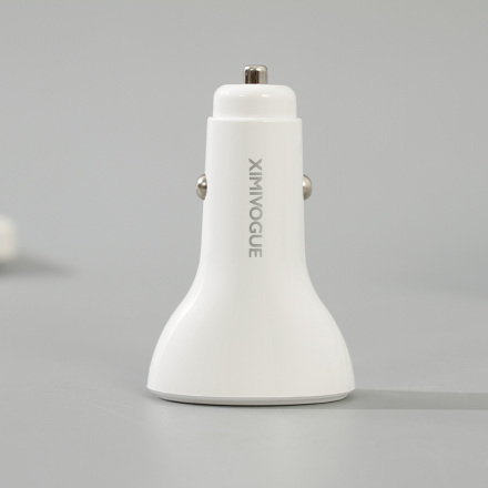 2.4A 12W Quick Charging Car Charger with Dual Ports -EC-06 (White)
