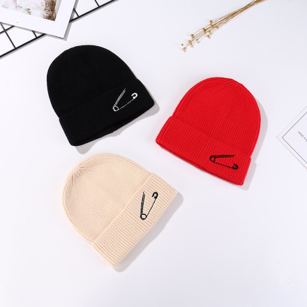 Trendy Vogue Knitted Hat For Adults