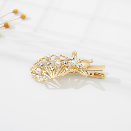 Seashell and Starfish Hair Clip