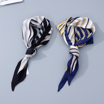 Trendy Rhombus Neckerchief