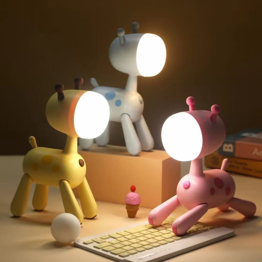 Giraffe Creative Desk Lamp (Pink)