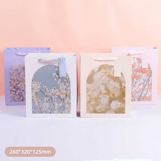 Beautiful Window Flower View Gift Bag (M)