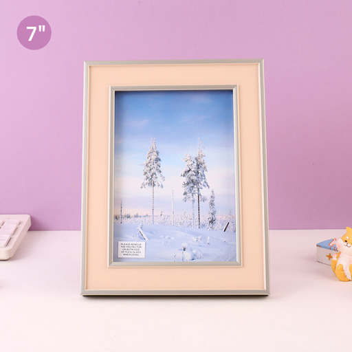 7 "Classic Photo Frame (Pink)