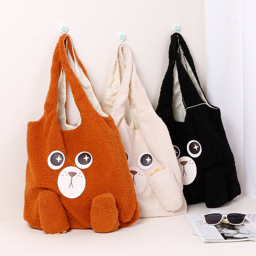 Stuffed bear shoulder bag with cheeks